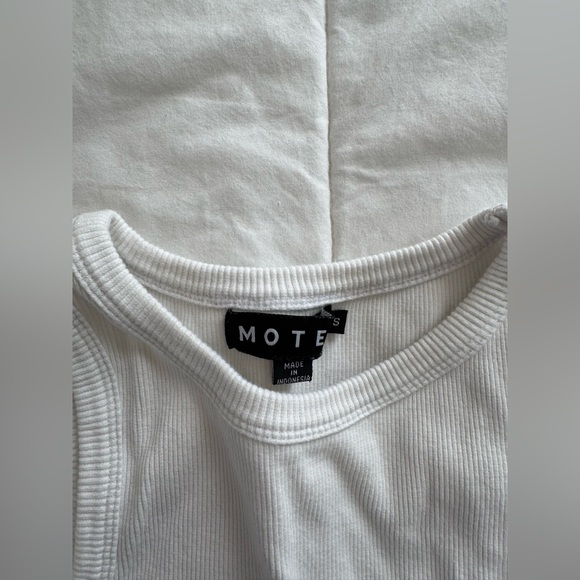 Motel Rocks Cariter Racer Vest Top In Ribbed White - Picture 7 of 7